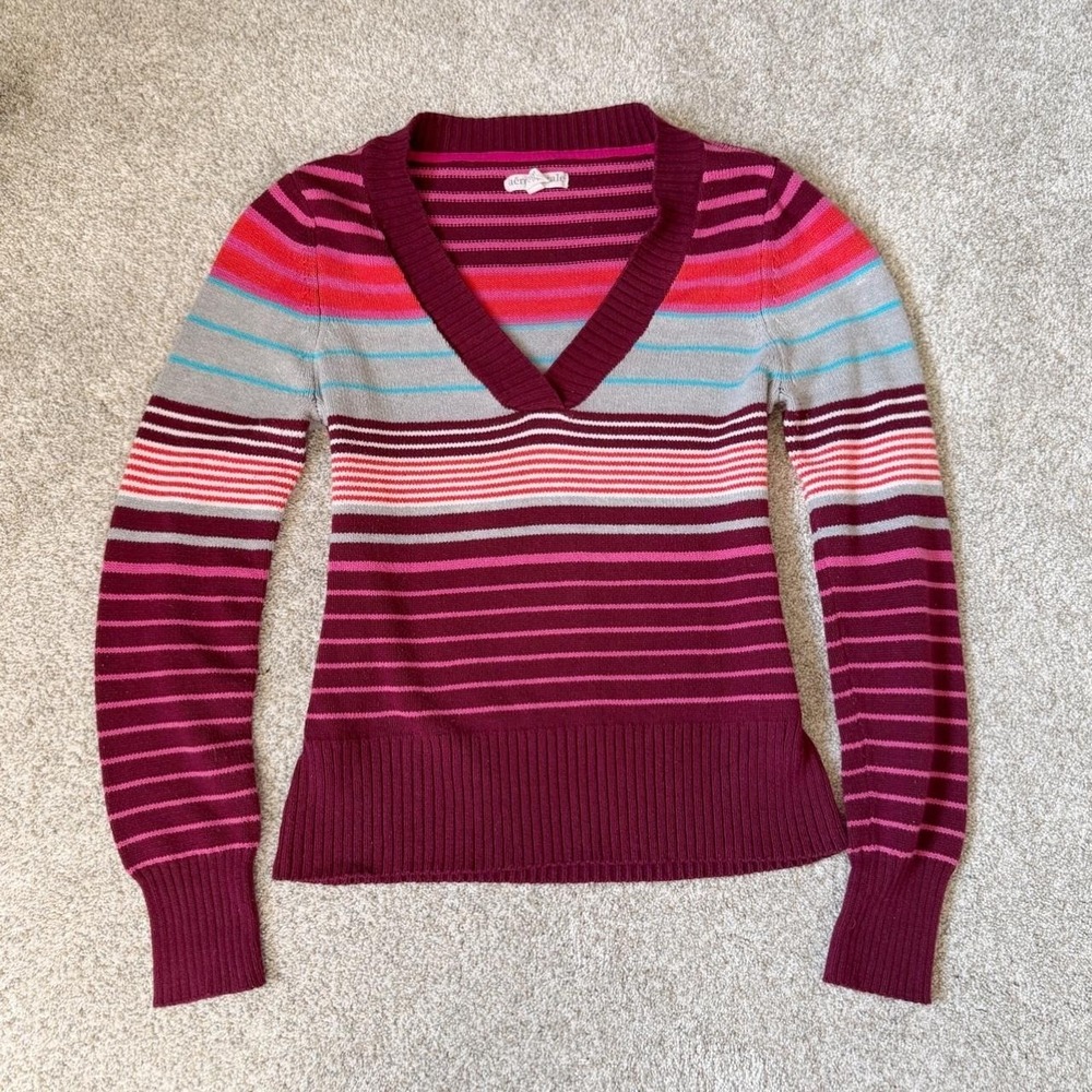 Early 2000s Aeropostale Striped V-Neck Sweater — Size XL